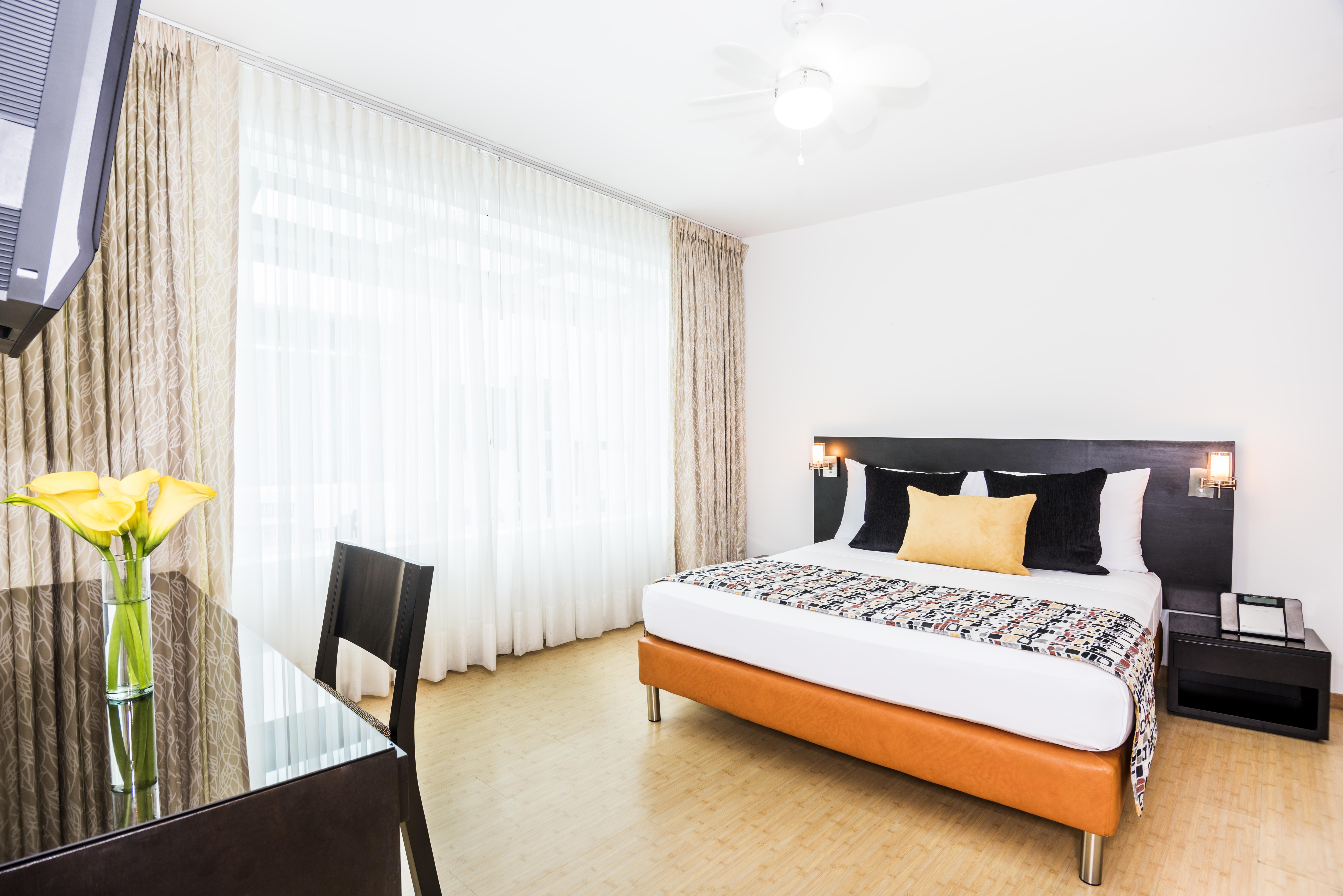 Hotel Asturias メデジン エクステリア 写真