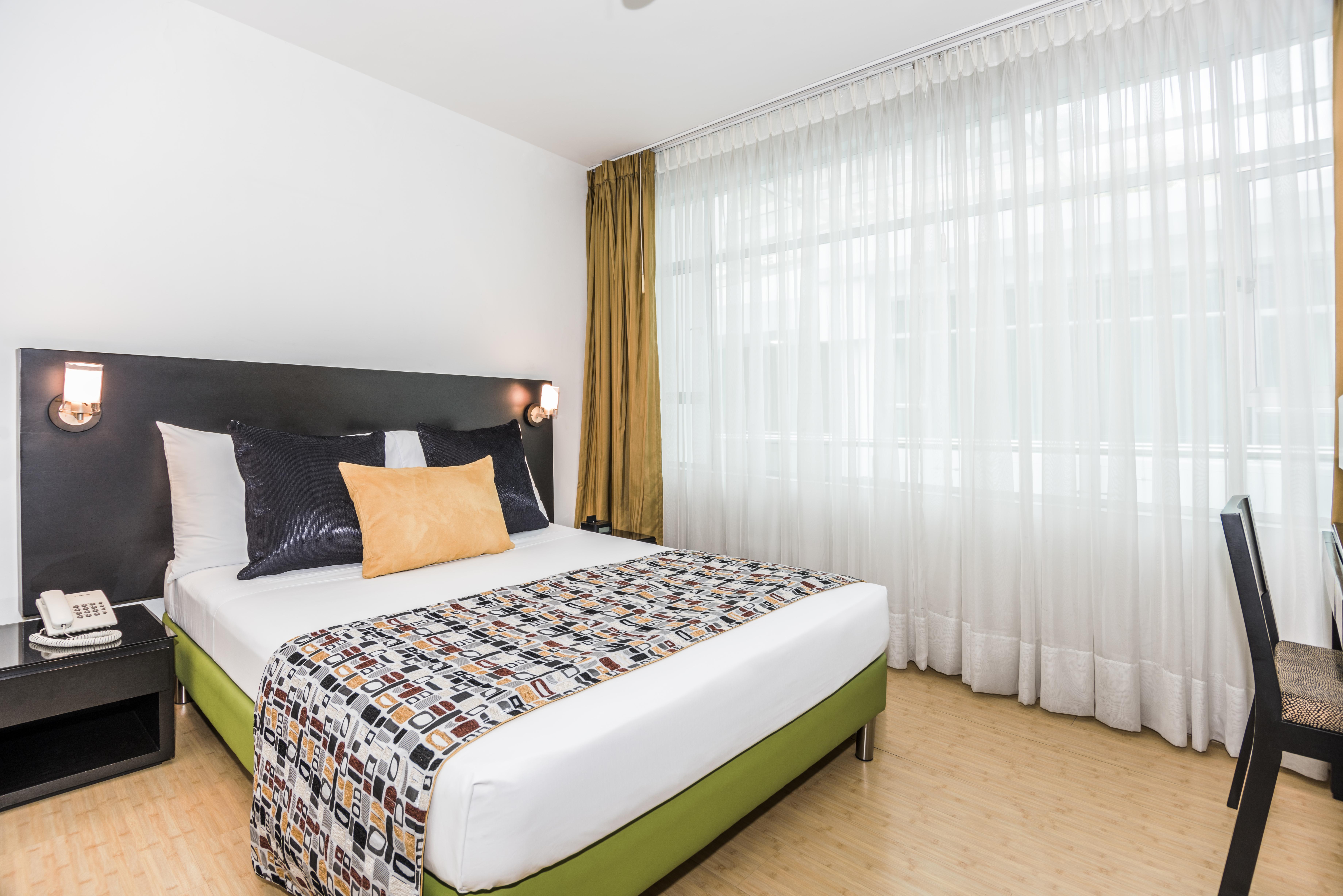 Hotel Asturias メデジン エクステリア 写真