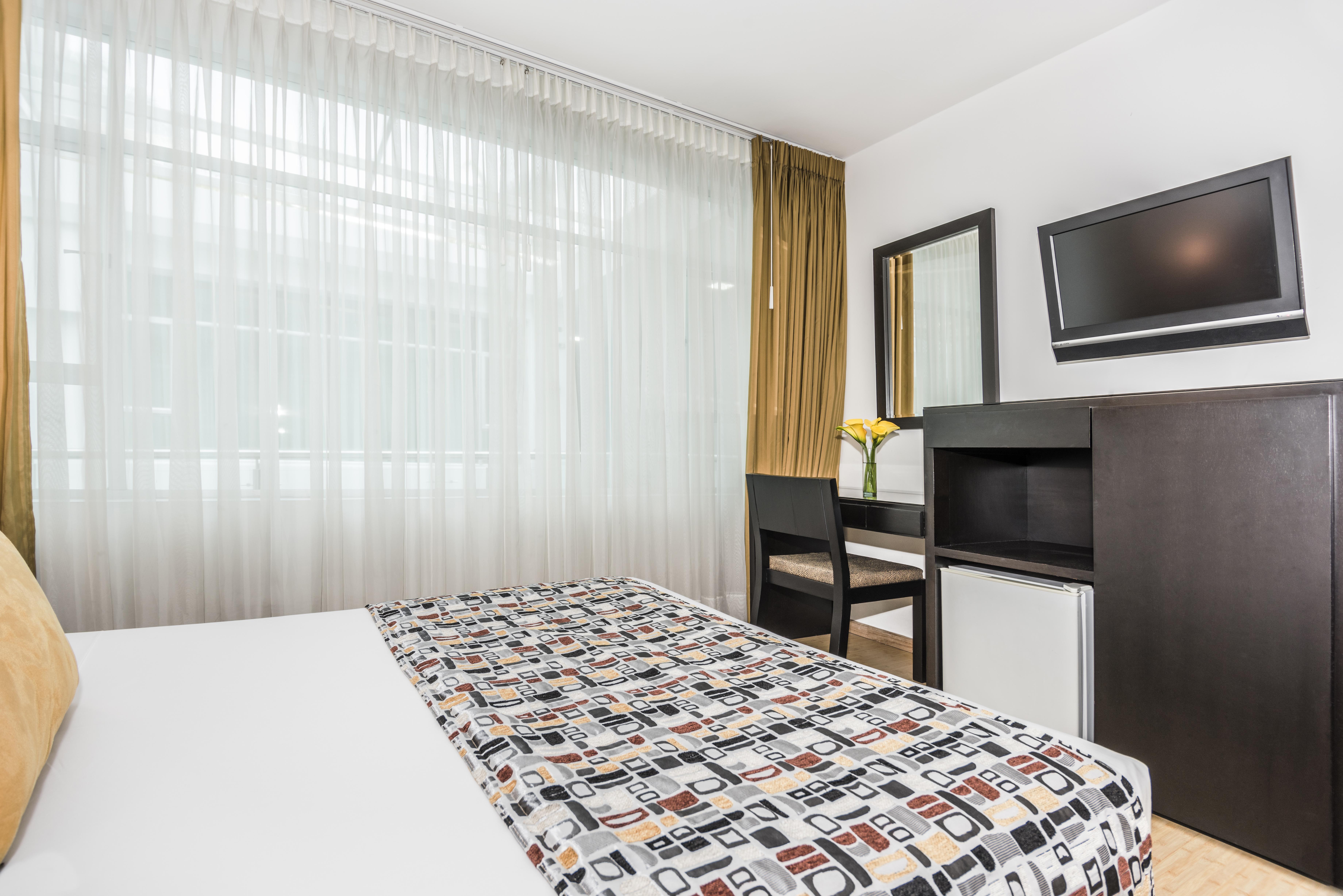 Hotel Asturias メデジン エクステリア 写真